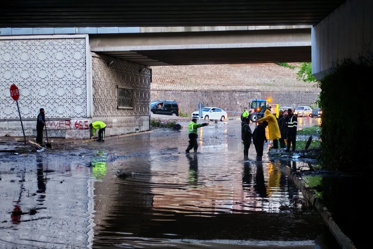 Gaziantep'te Sel ve Fırtına Sonucu Büyük Hasar