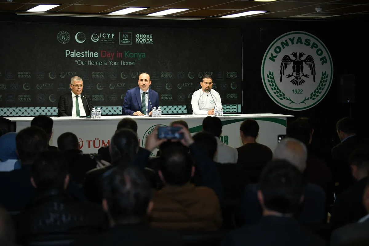 BAŞKAN ALTAY, KONYASPOR BAŞKANI ATİKER VE TEKNİK DİREKTÖR PALUT, TÜM KONYALILARI FİLİSTİN MİLLİ TAKIMI-KONYASPOR MAÇINA DAVET ETTİ