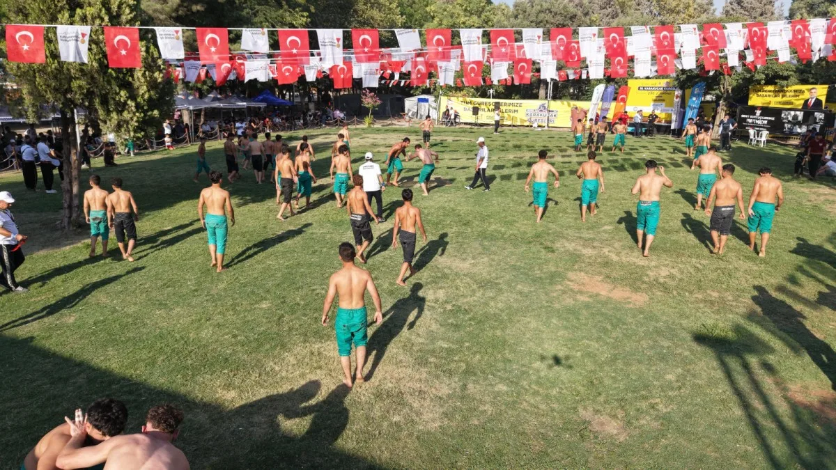 26 yıl sonra fuar güreşleri: 538 pehlivan er meydanında