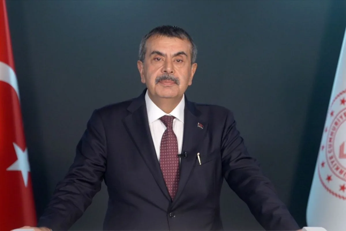 Bakan Tekin: “En Büyük Gücümüz Öğretmenlerimiz” Mesajı Verdi
