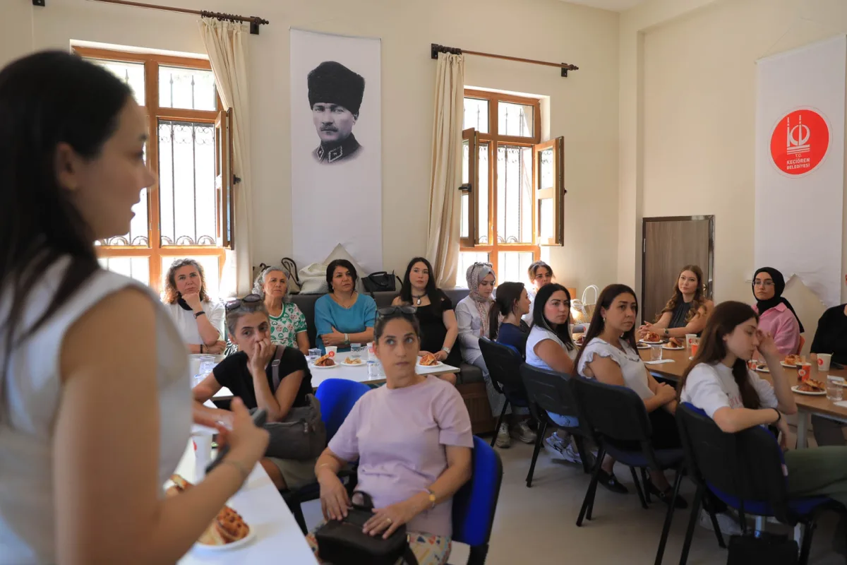 Ebeveynlikte Sağlıklı İletişimin Yolları Anlatıldı