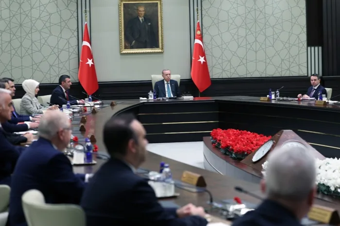 Erdoğan Kaptanlığı'nda Orta Doğu Savaşı ve Ekonomi