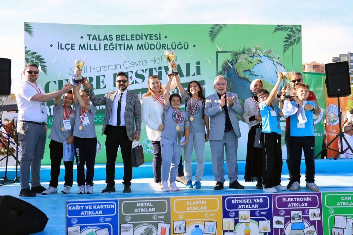 Talas'ta Atıklar Sanat Eserine Dönüştü