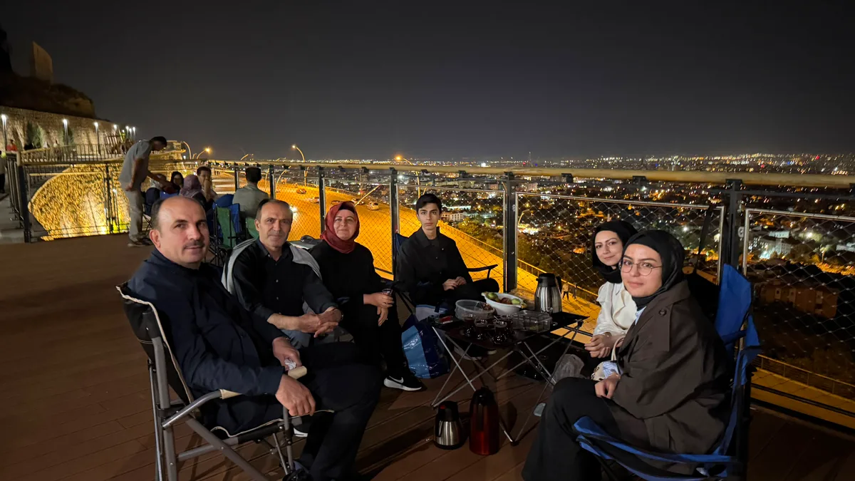 Konya'nın Akyokuş Palye'de Mayorlu Çay Sohbeti