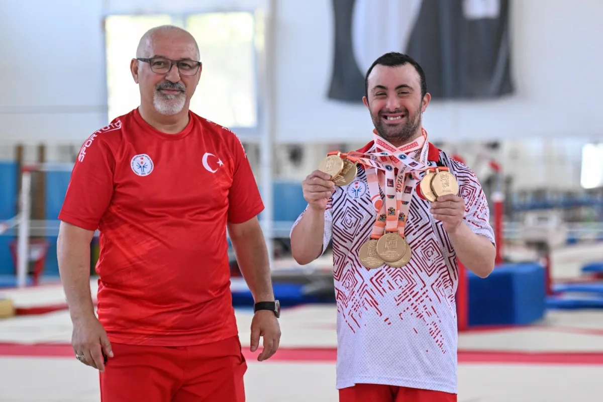 Alper Öztürk’ten Dünya Şampiyonası’nda 7 Altın Madalya