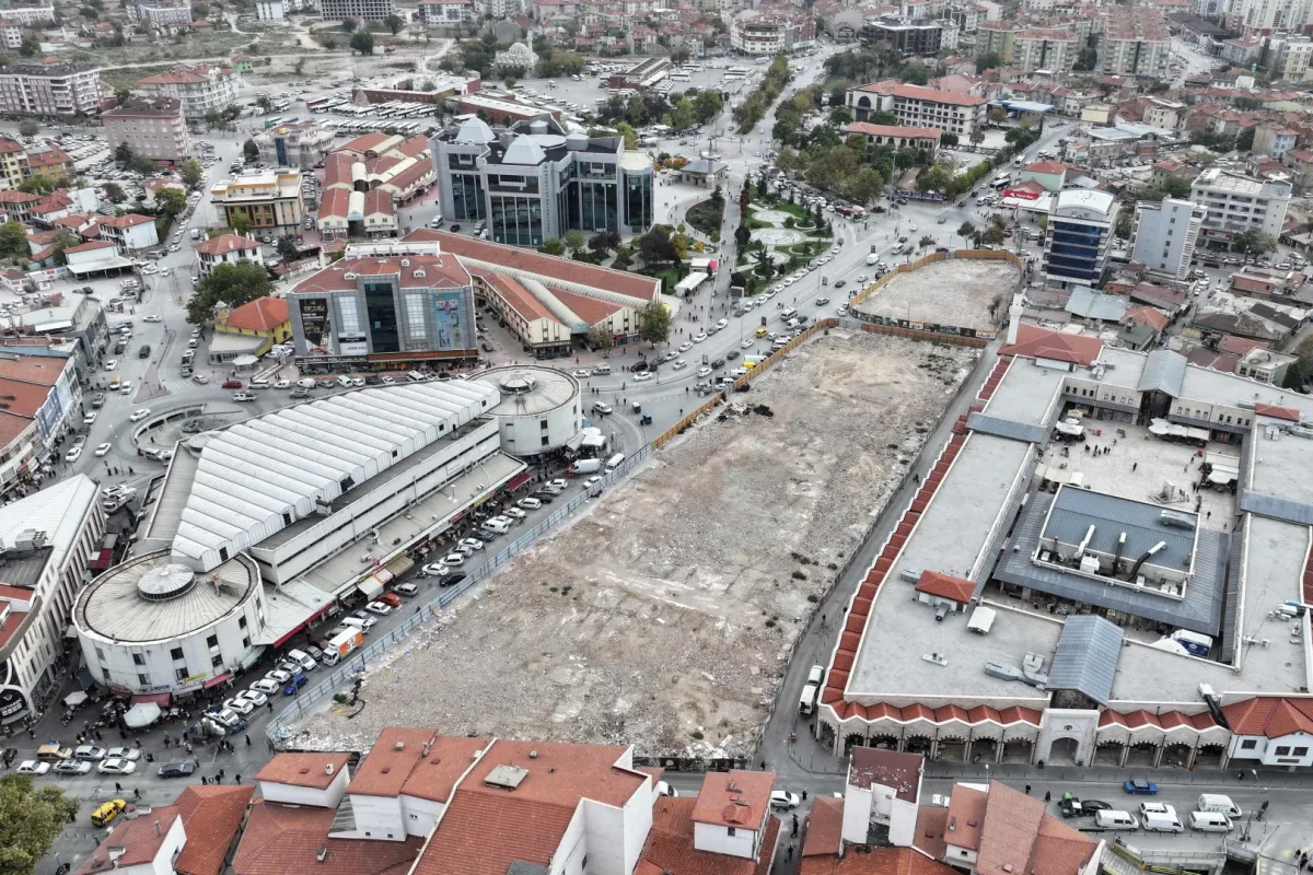 Konyas Peynir Pazarı’nda İkinci Etap Yıkım Tamamlandı