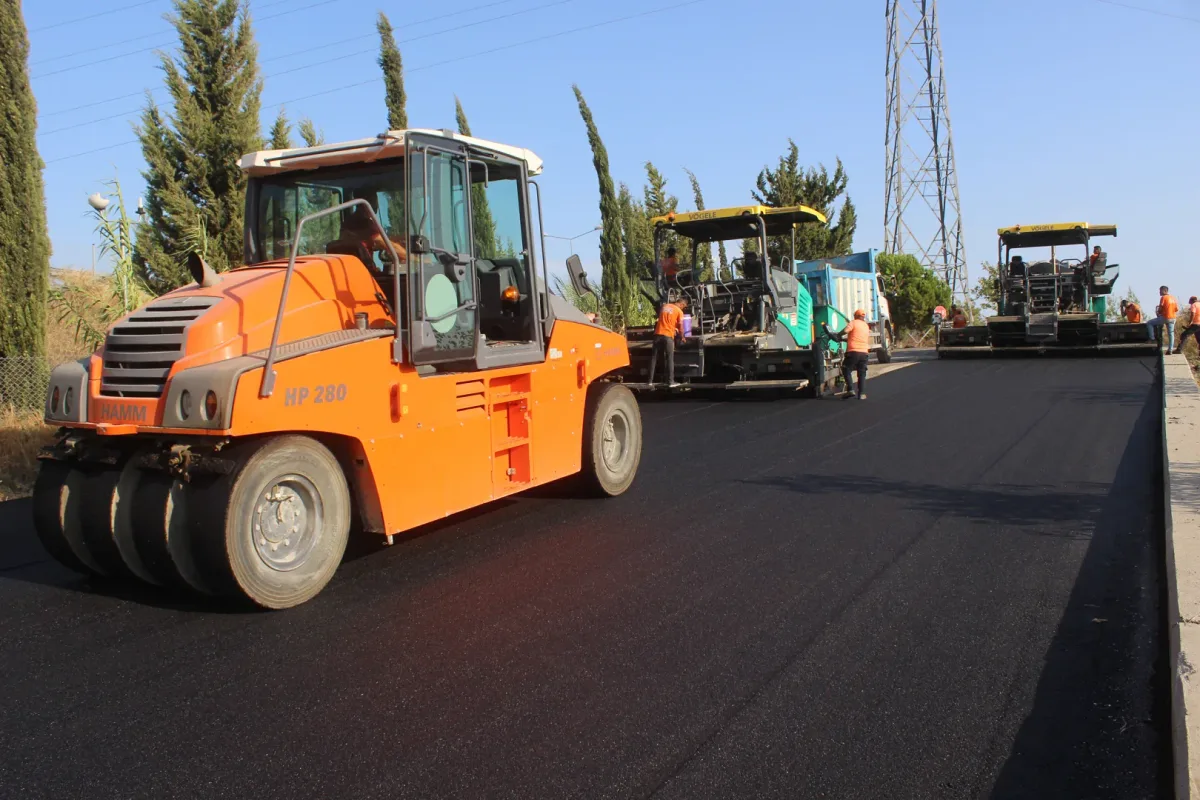 Mersin Büyükşehir, Toroslar'da Yollara Asfalt Seriyor