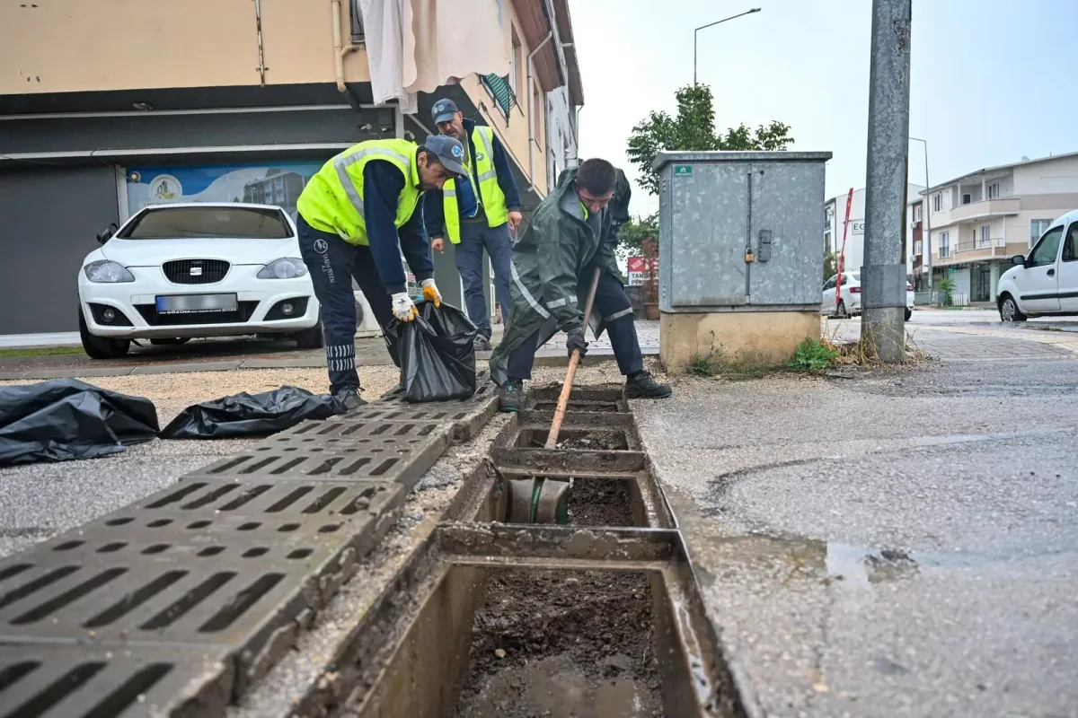 Bursa'da Kuvvetli Yağış Alarmı: 766 İhbar Müdahale