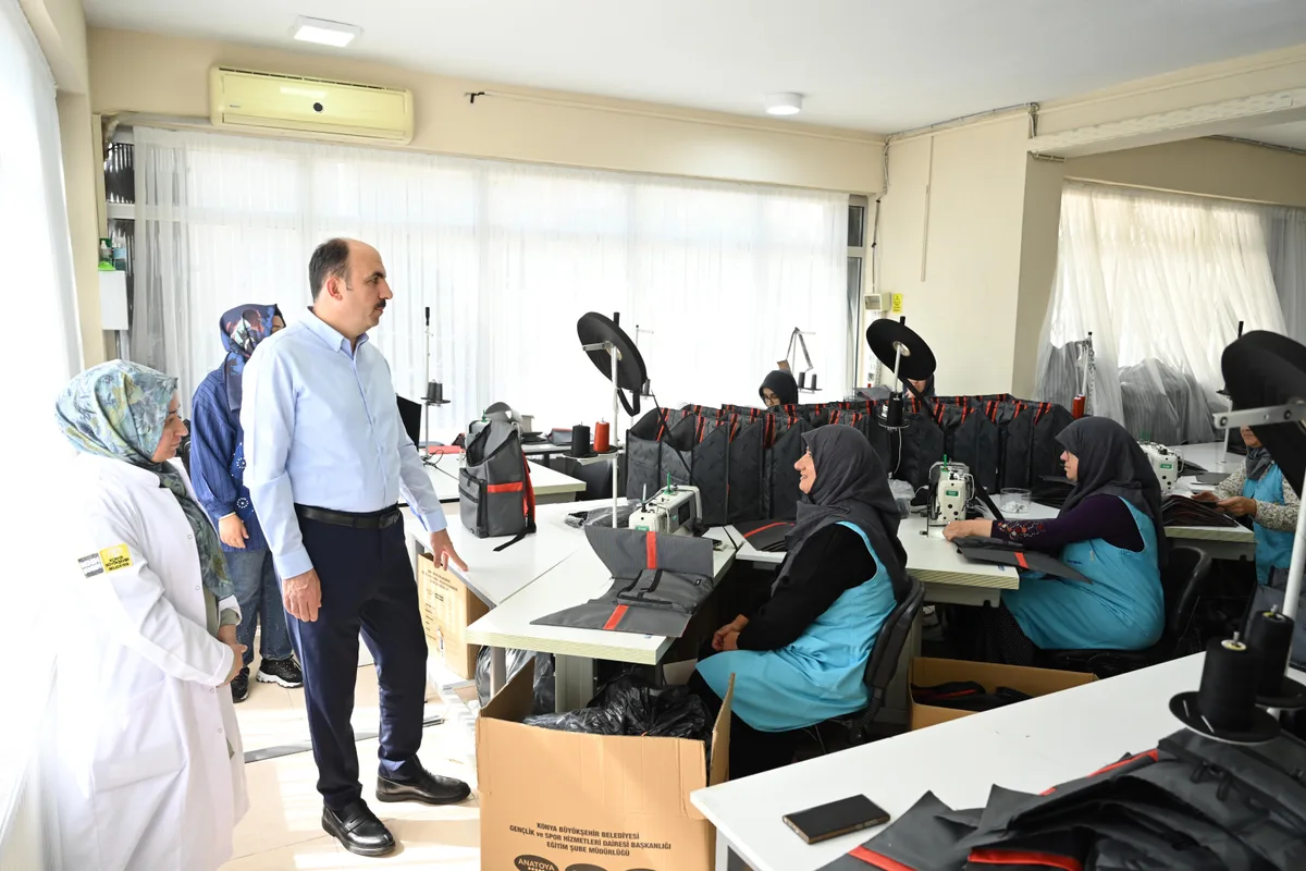 KOMEK Kadın Kooperatifi 25 Atölyede Üretim Yapıyor