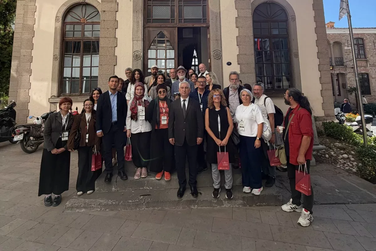 Izmir Lit Festival Heals Hearts in 10th Edition