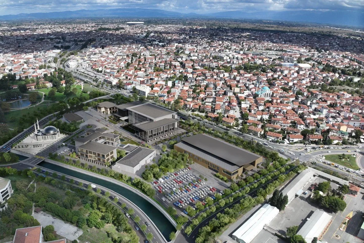 Sakarya'da tren hattı yer altına alınıyor: Kazı başladı