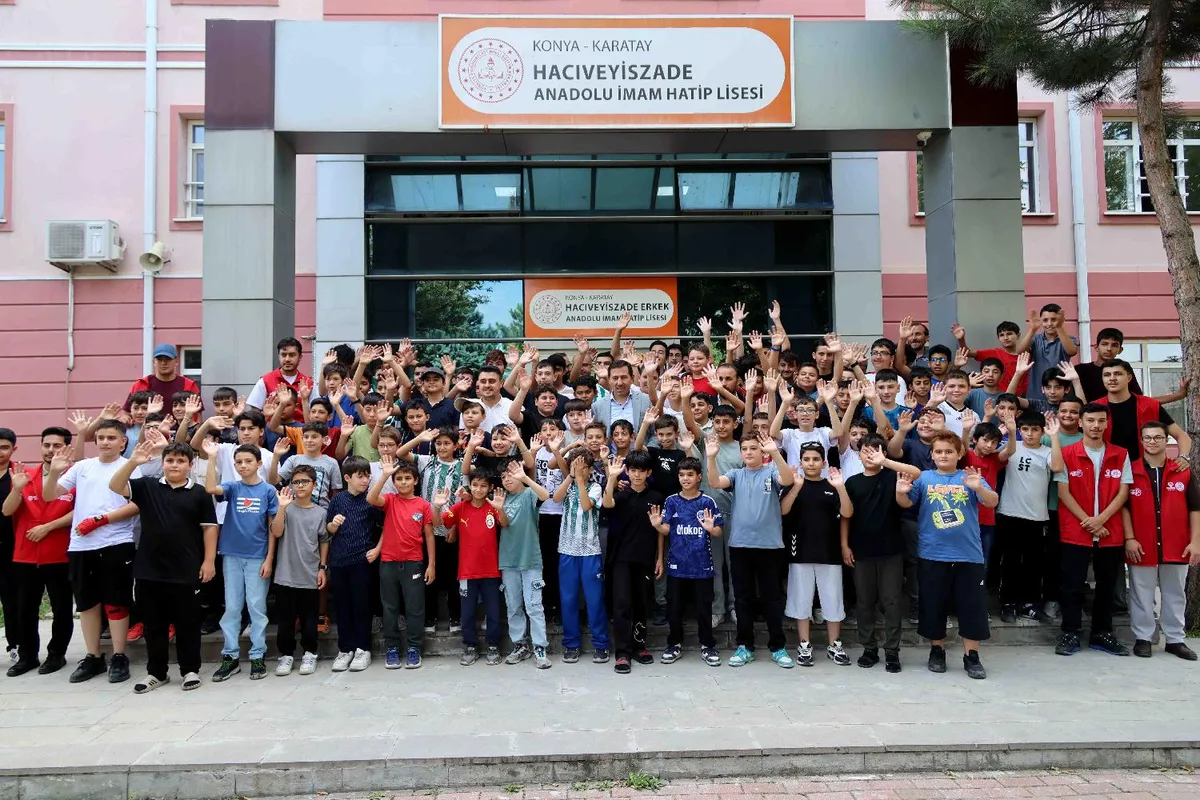 BAŞKAN KILCA, YAZ OKULLARINDA ÖĞRENCİLERLE BULUŞTU