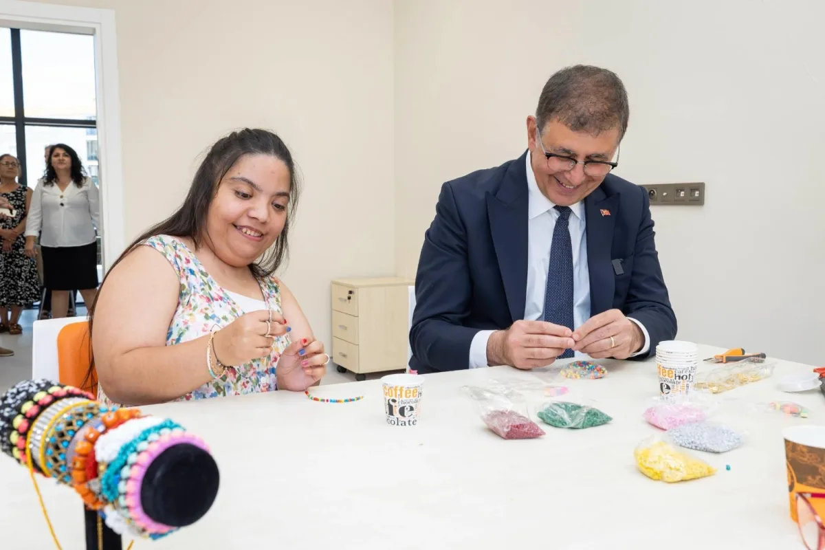 İzmir Büyükşehir Belediyesi Engelli Veri Tabanı'nu Başlattı