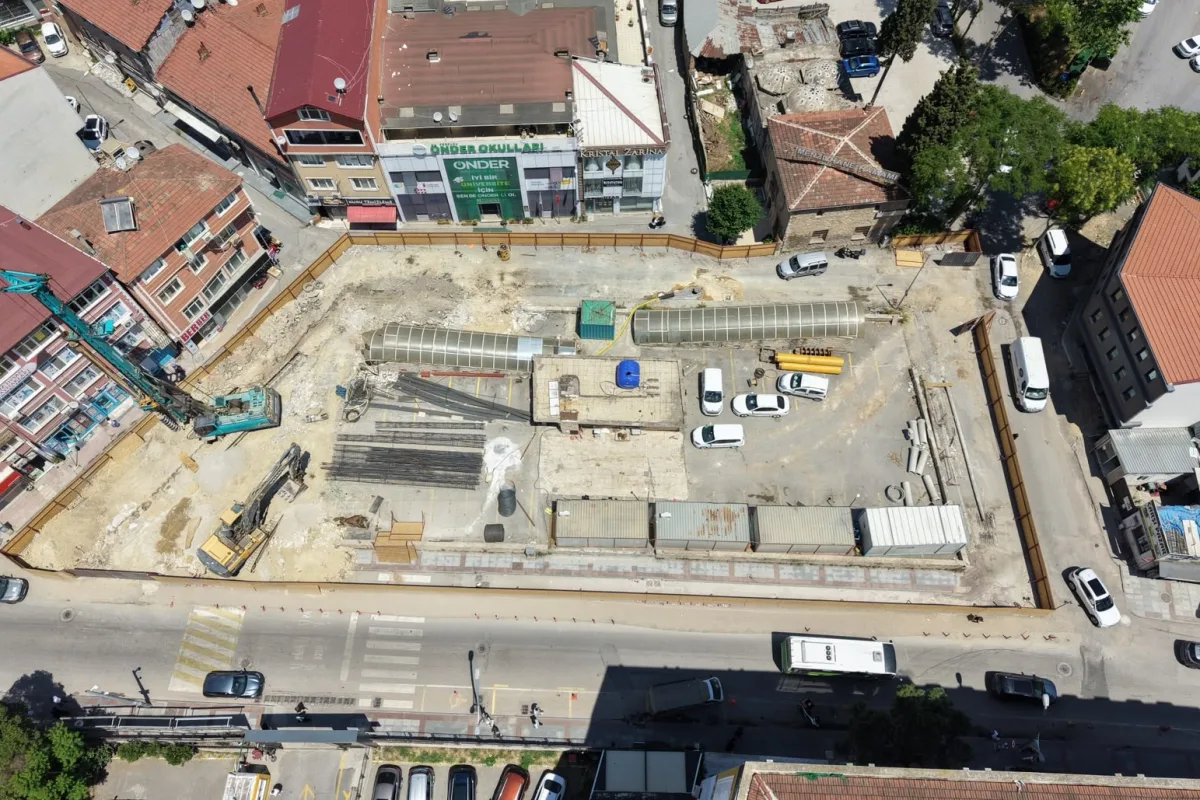 Gebze'de Modern Otopark ve Tarihi Doku Yüzeysel Dönüşüm