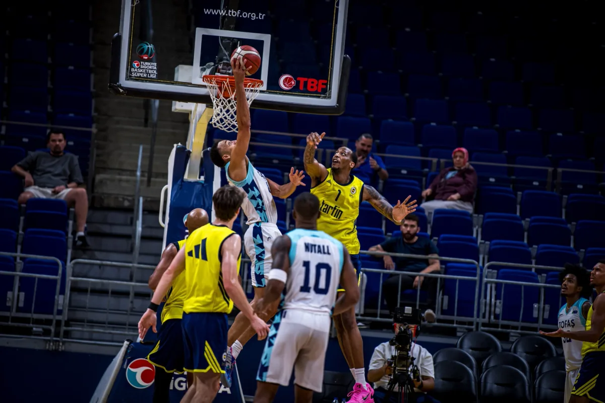 TOFAŞ, Fenerbahçe'ye 83-78 Yenildi