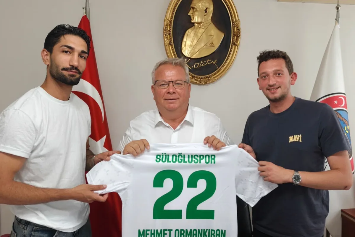 Süloğlu Spor, Başkan Ormankıran'a Forma Hediye Etti