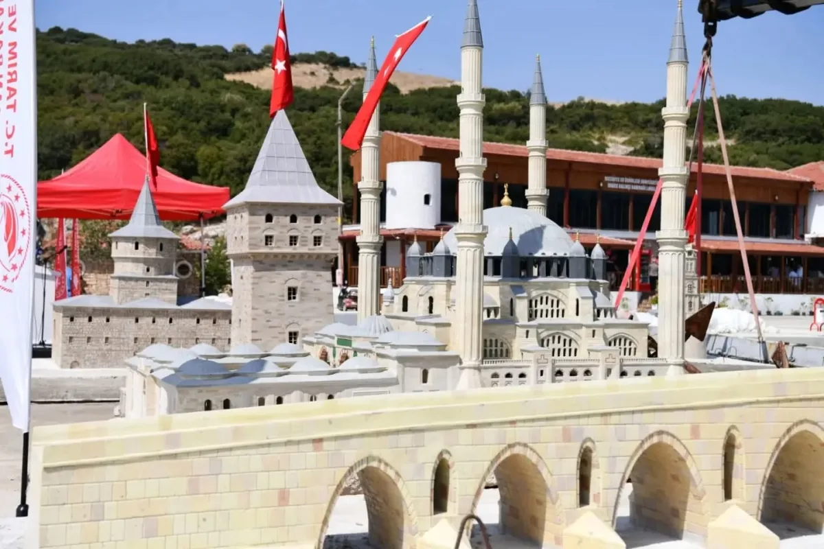 Saros Körfezi’nde Yapay Resif Projesiyle Deniz Yaşamına Destek