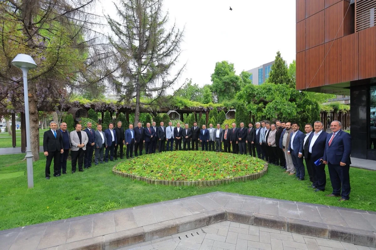 Kayserispor'un Geleceği Kayseri'de Tartışıldı