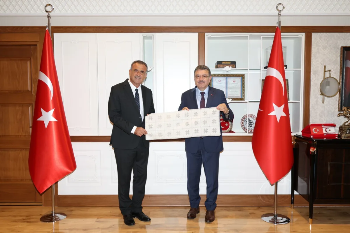 Trabzon ve Gazimağusa Arasında Kardeşlik Köprüsü