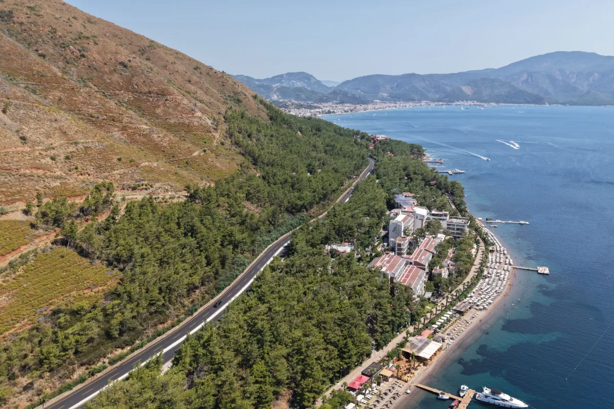 Marmaris İçmeler’de Yol Yenilemeyi Bitti