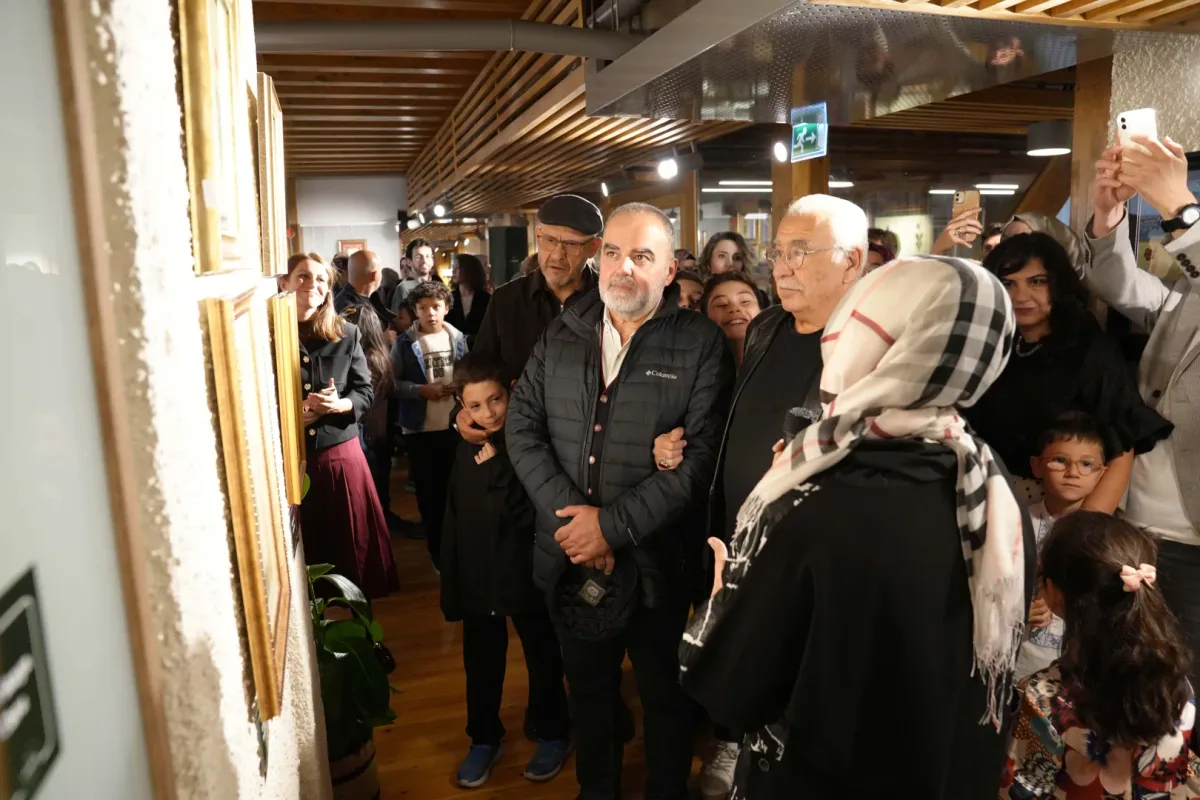 Konya’da Geleneksel Ebru Sanatı Sergisi Sanatseverlerle Buluştu