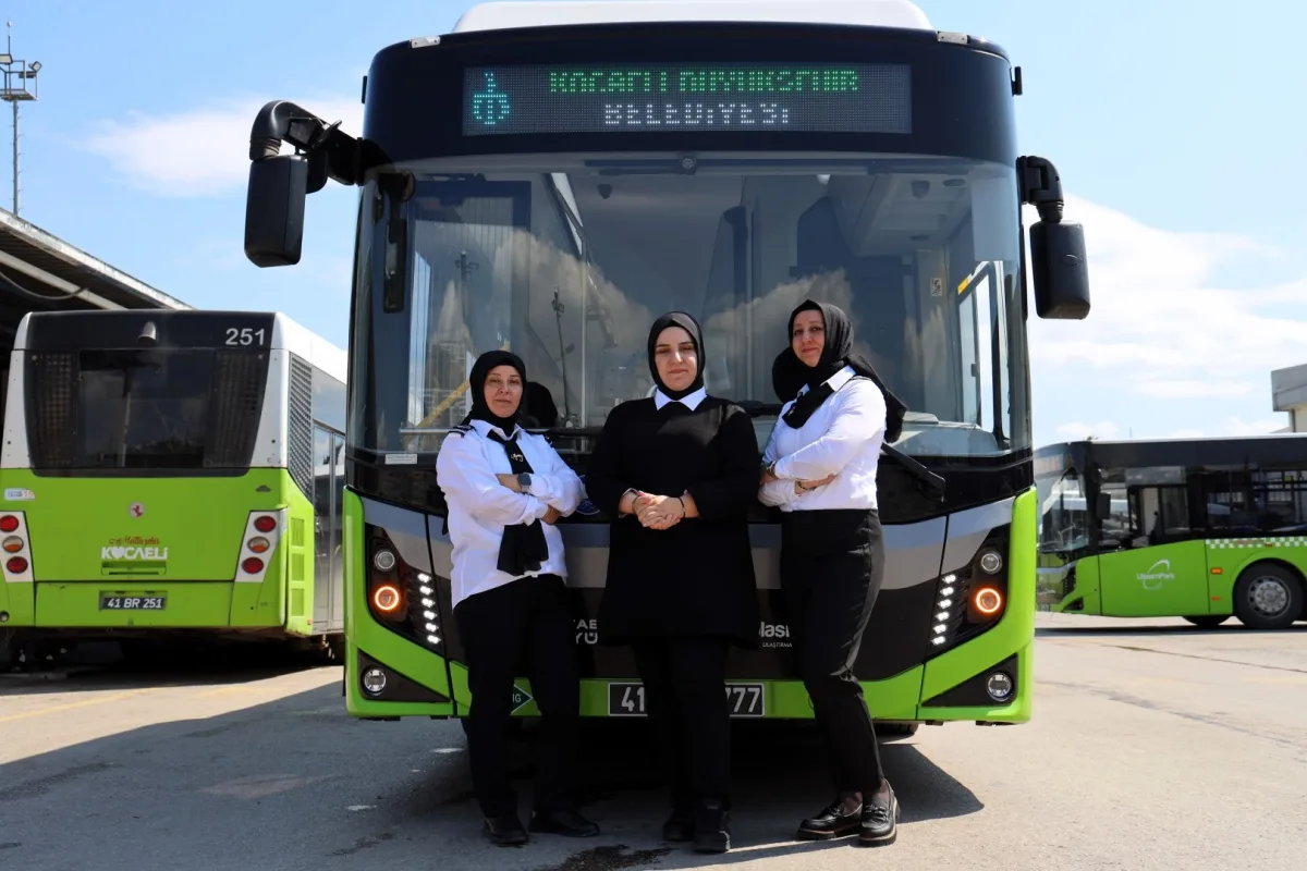 Kocaeli’de Kadın Otobüs Şoförleri Anneler Günü’ne İlham Veriyor