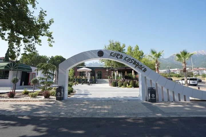 DENİZLİ - Koru Koşuyolu'nun Yeni Sosyal Tesisi Açıldı