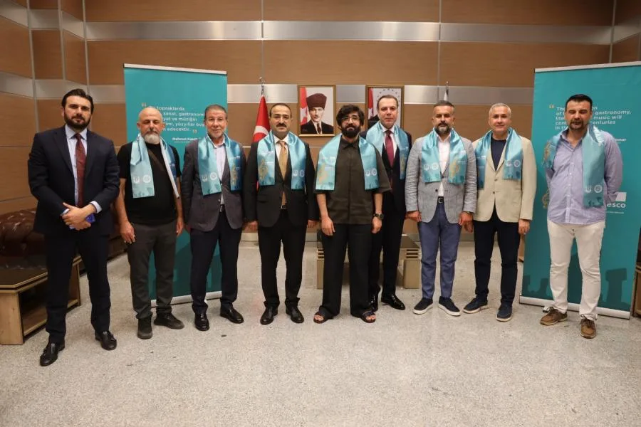 Şanlıurfa’nın Gururu Vox Humanis Dünya Şampiyonu Olarak Yurda Döndü