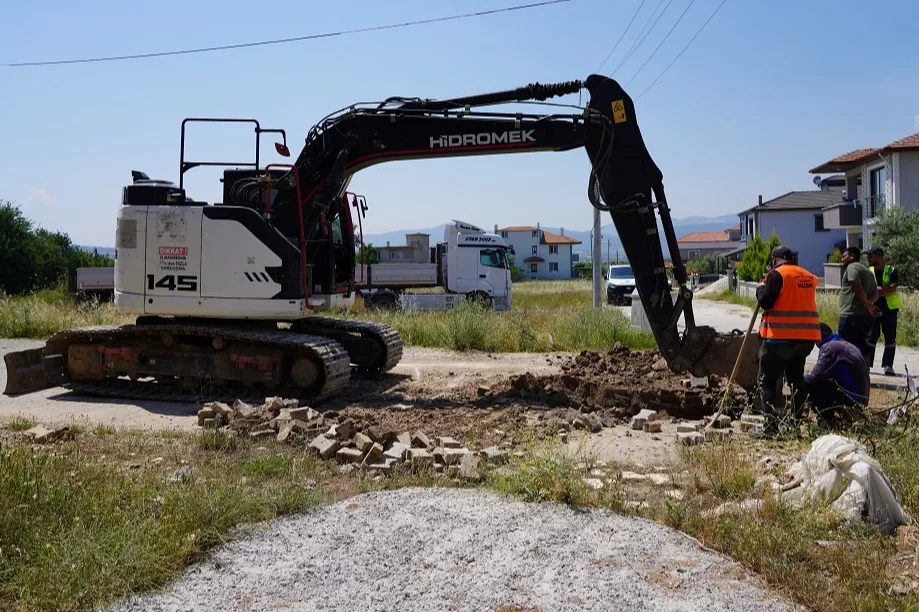 MUSKİ’den Yatağan Yeni Mahalle’de kanalizasyon altyapı çalışması