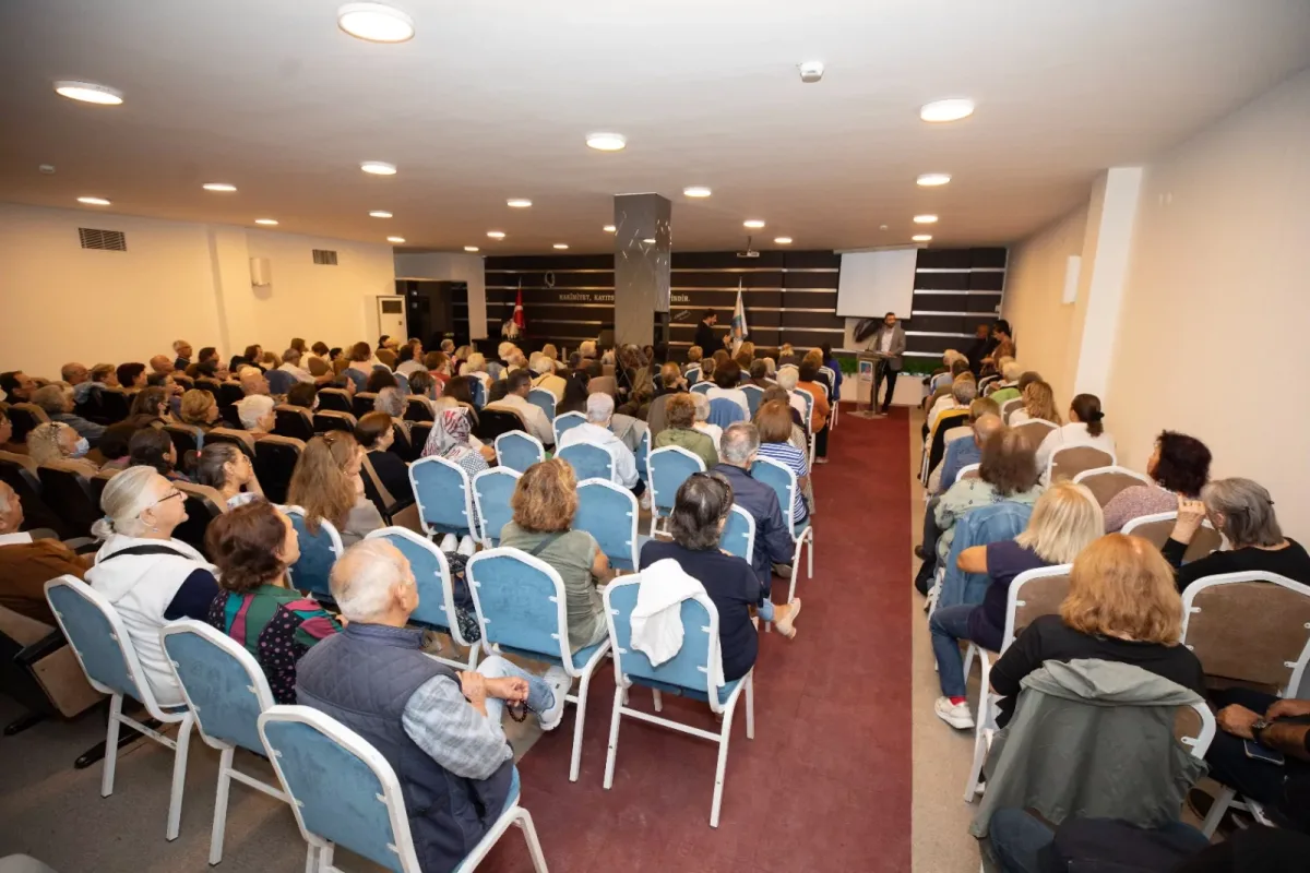 Narlıdere'de 3. Yaş Üniversitesi Açıldı