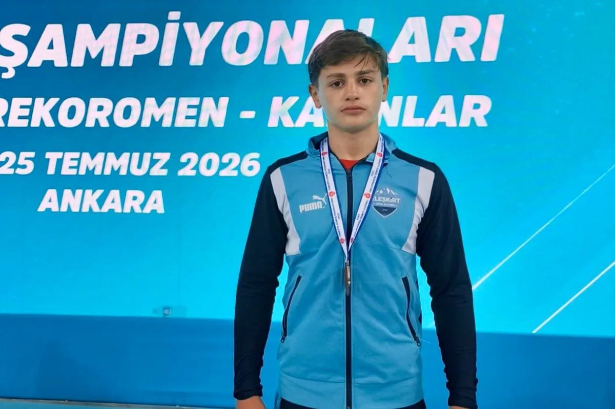 Ağrılı Sporcu Miraç Harun Yazıcı Türkiye Üçüncüsü Oldu