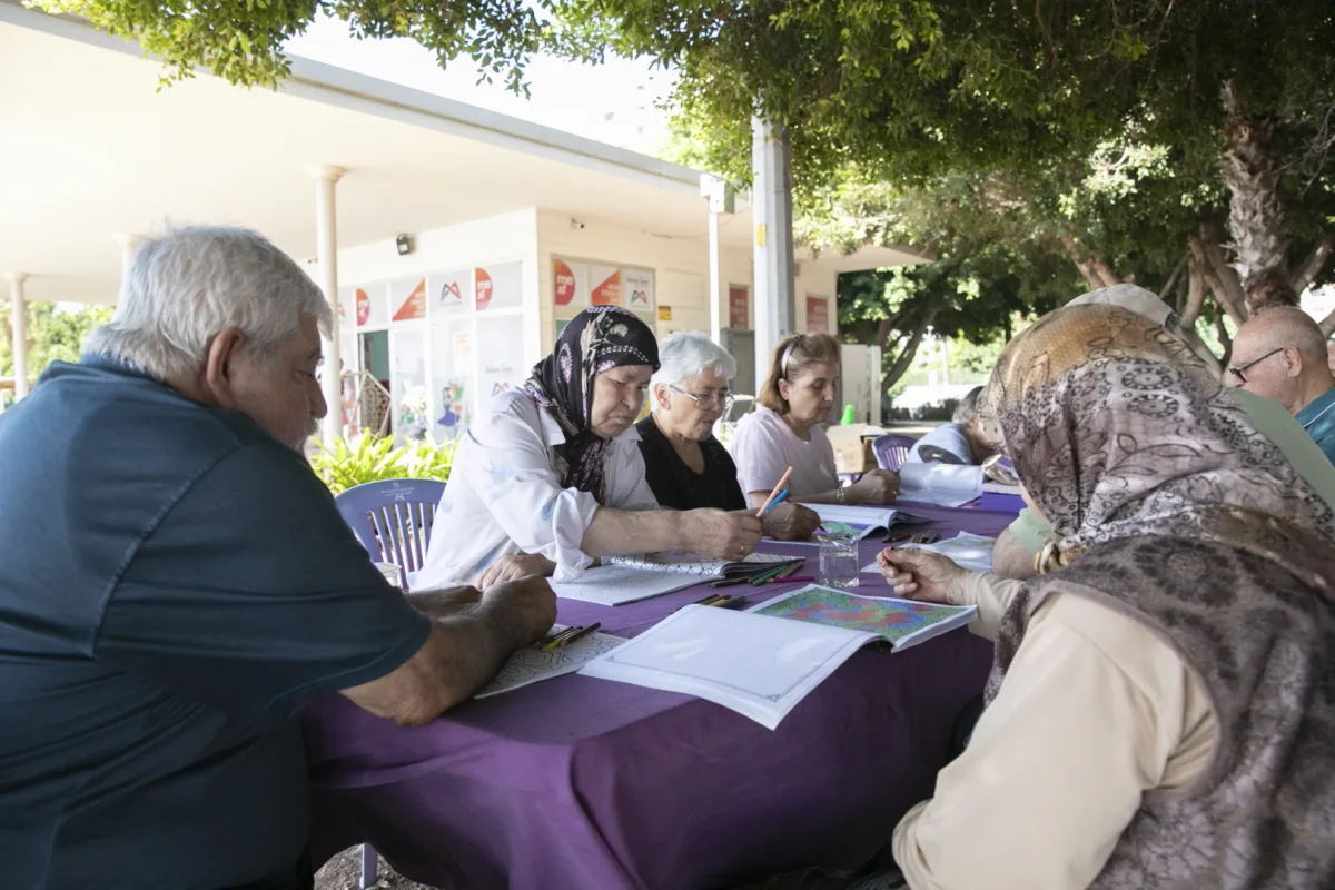 Mersin'de Dünya Alzheimer Günü'nde Farkındalık Buluşması