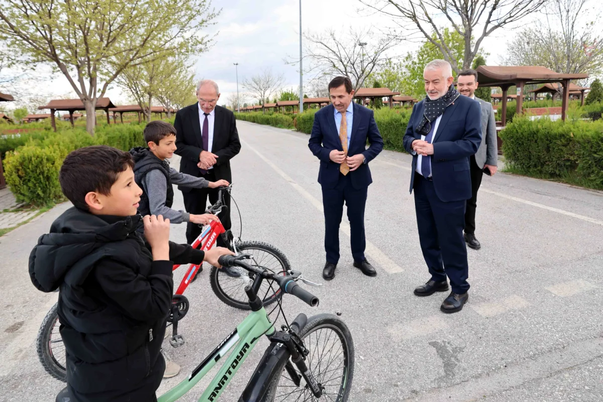 Başdeğirmen Konya’da Karatay’ı Ziyaret Etti, Projeleri İnceledi