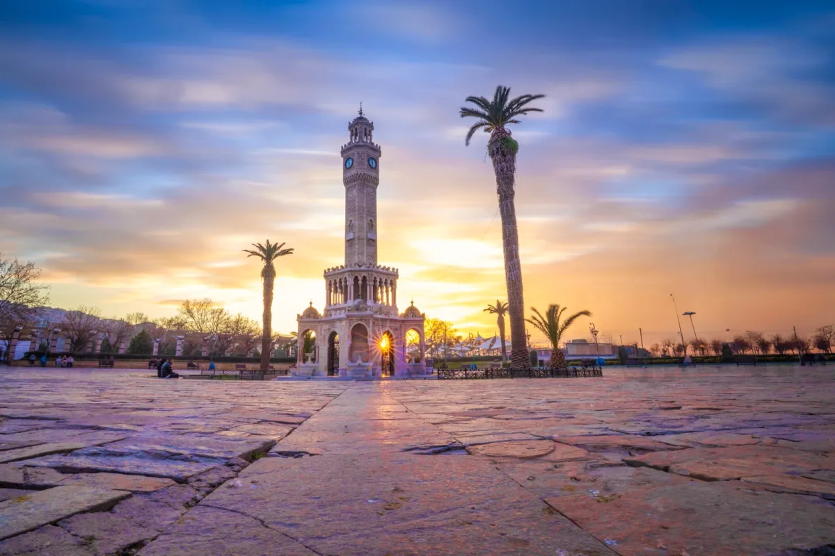 İzmir Kent Rehberi Yenilendi, Tek Platformda Bilgi