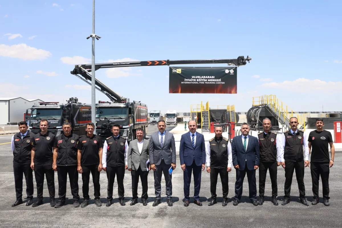 Konya Belediye Başkanı, Yangın Merkezi'ni ziyaret etti