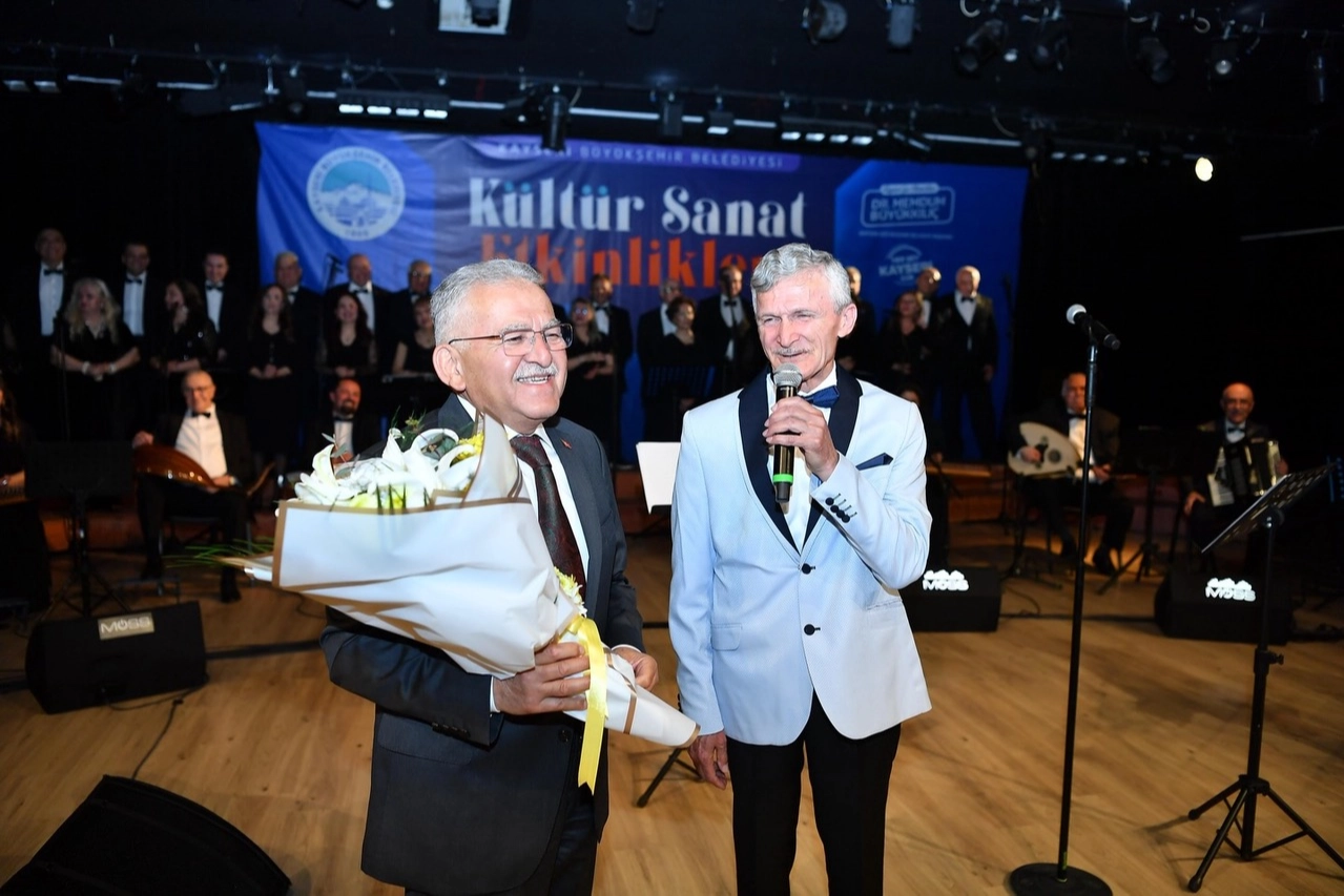 Kayseri'de Türk Sanat Müziği Konseri: Büyükkılıç'ın Altında