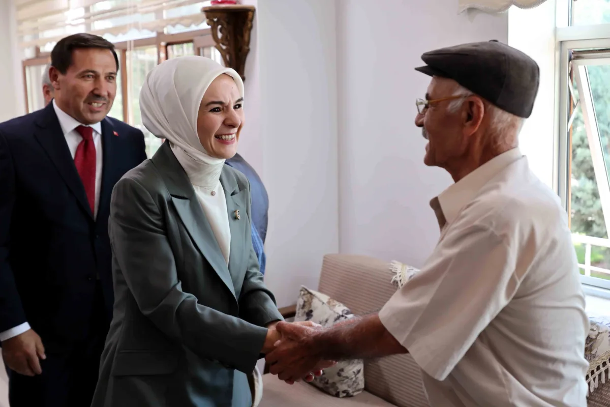 Bakan Göktaş Karatay’da Vatandaşlarla Buluştu