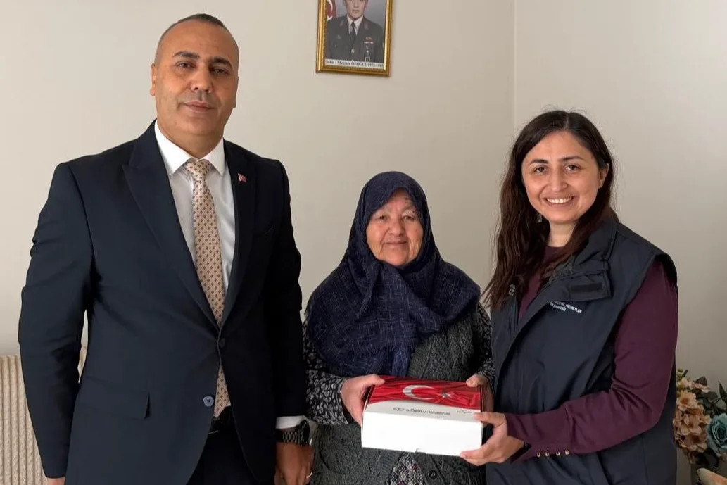 Manisa Büyükşehir Belediyesi, Şehit Annelerini Anlattı