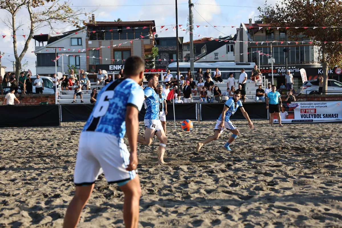 Kocaali Sahil Plaj Futbolu Şampiyonluğu – 4-3 Galibiyeti Sakaryaspor 1965'de