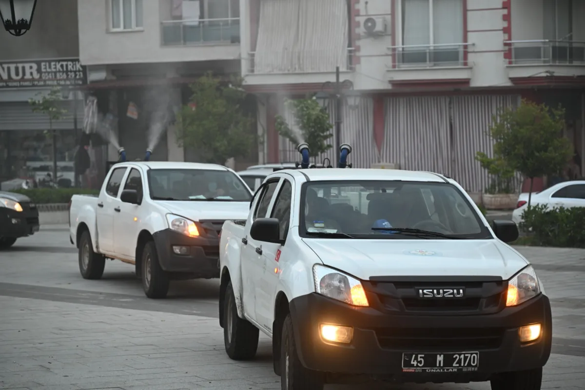 Manisa'da Yaz Moskitolarına Karşı Kapsamlı İlaçlama