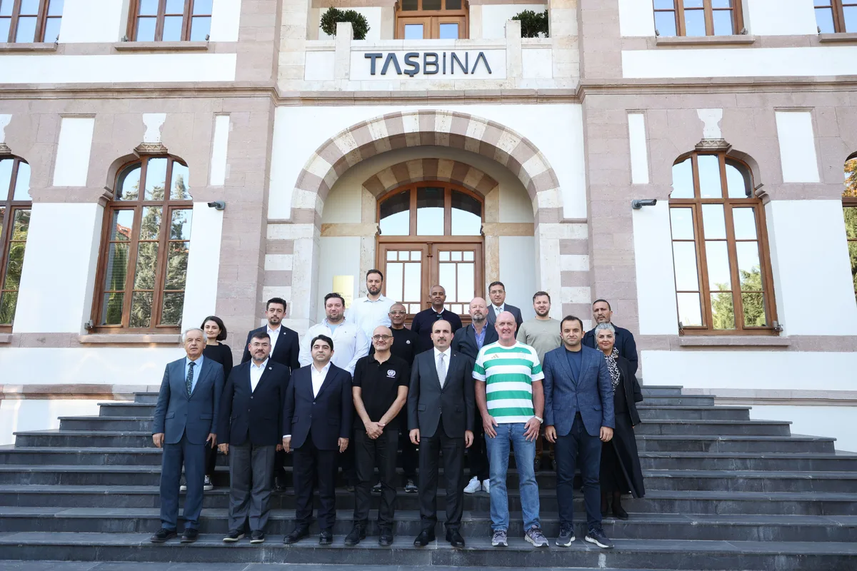 COP31 ÖZEL TEMSİLCİSİ BAŞKAN ALTAY, COP31 KAPSAMINDA UNFCCC SEKRETARYASI TEMSİLCİLERİYLE BULUŞTU