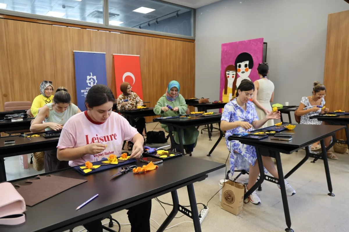 Kocaeli Moda Akademisi'nde Denim ve Keçe Çalıştayı