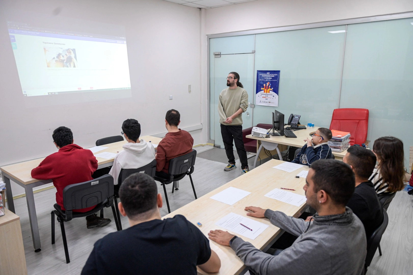 İzmir'de Engellilere İş Hayatı Desteği