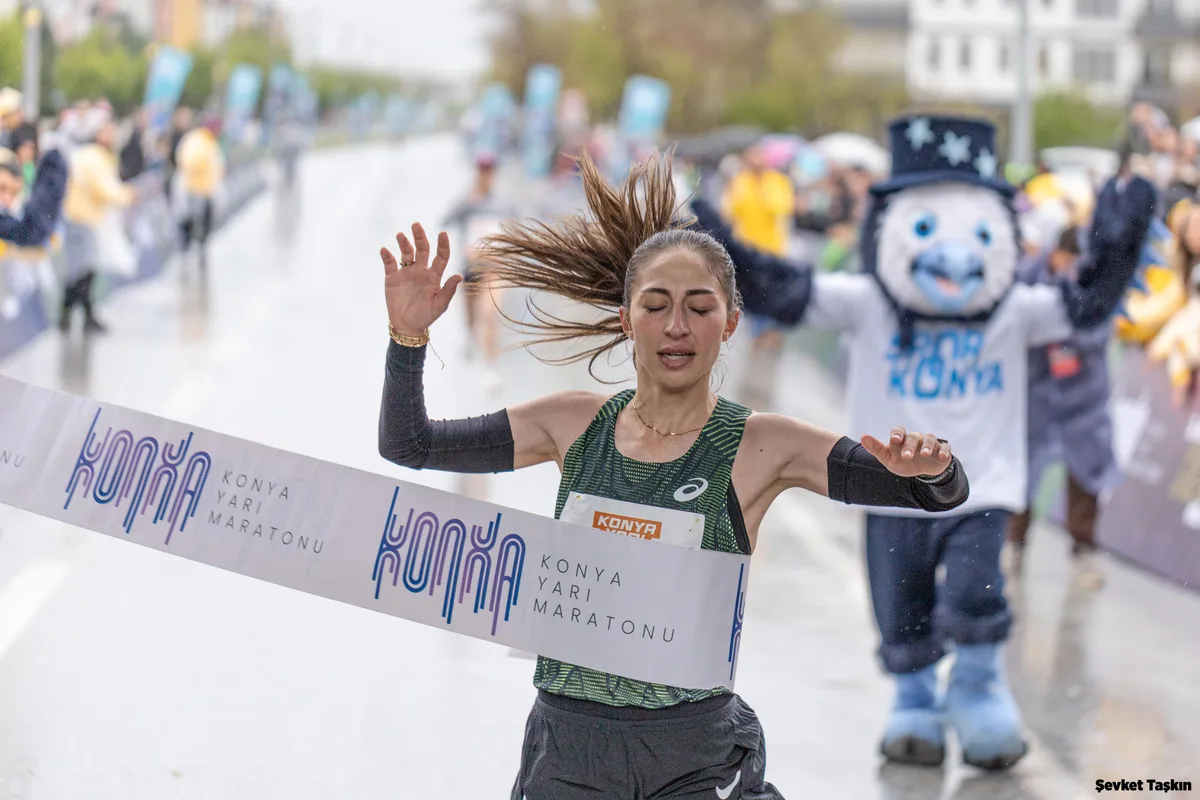 “MARATONUN RENKLERİ” FOTOĞRAF YARIŞMASININ KAZANANLARI BELLİ OLDU