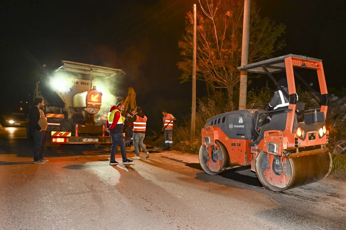 Muratpaşa Belediyesi DSİ Kanal Yolunda Onarım Çalışması Gerçekleştirdi