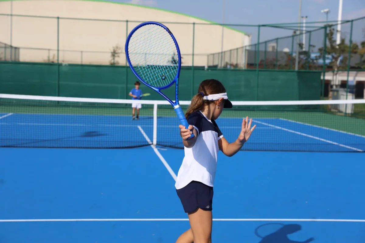 Bursa’da Cumhuriyet Bayramı’na Özel Tenis Turnuvası Düzenlendi