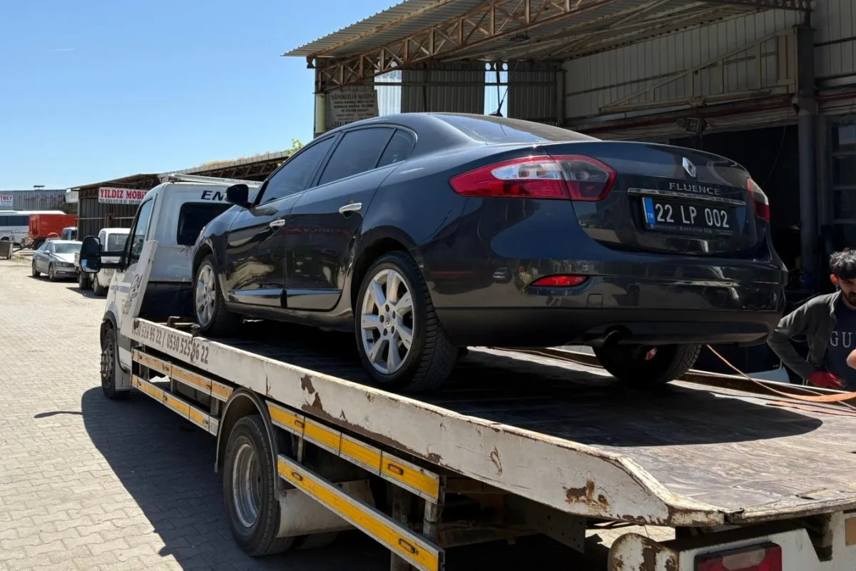 Belediye Başkanı Ediz Martin, Arızalı Makam Aracına Lüks Kiralama Yoldan Kaçtı