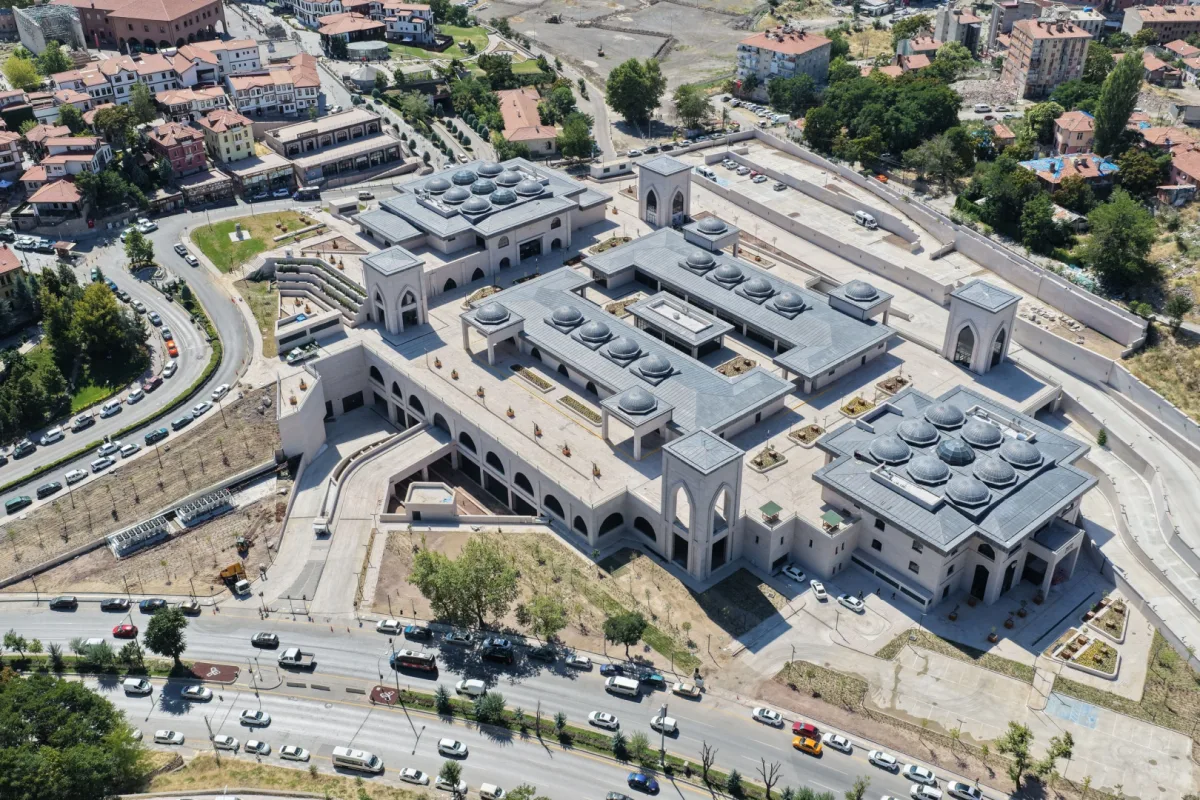 Ulus’ta Yeni Dolmuş Durakları 15 Ağustos’ta Hizmete Açılıyor
