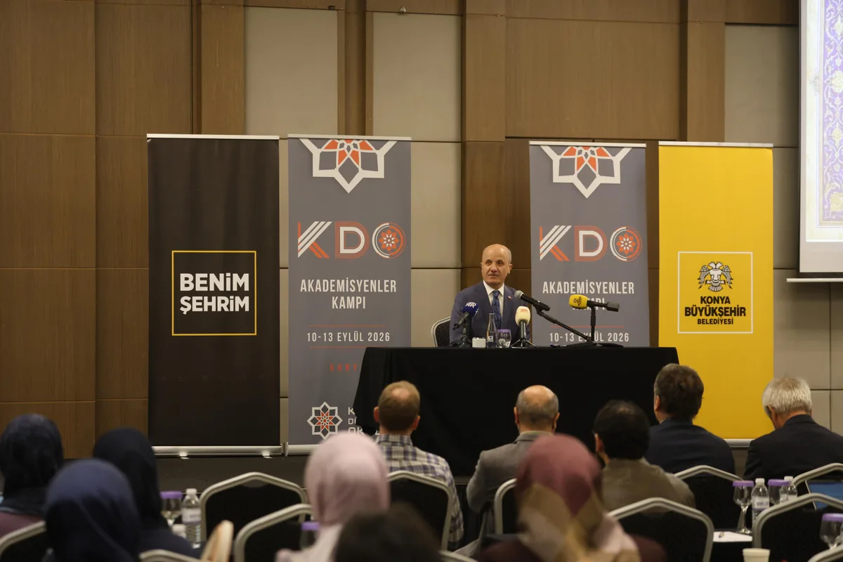 Konya'da Klasik Düşünce Okulu 2026 Akademisyenler Kampı Açıldı