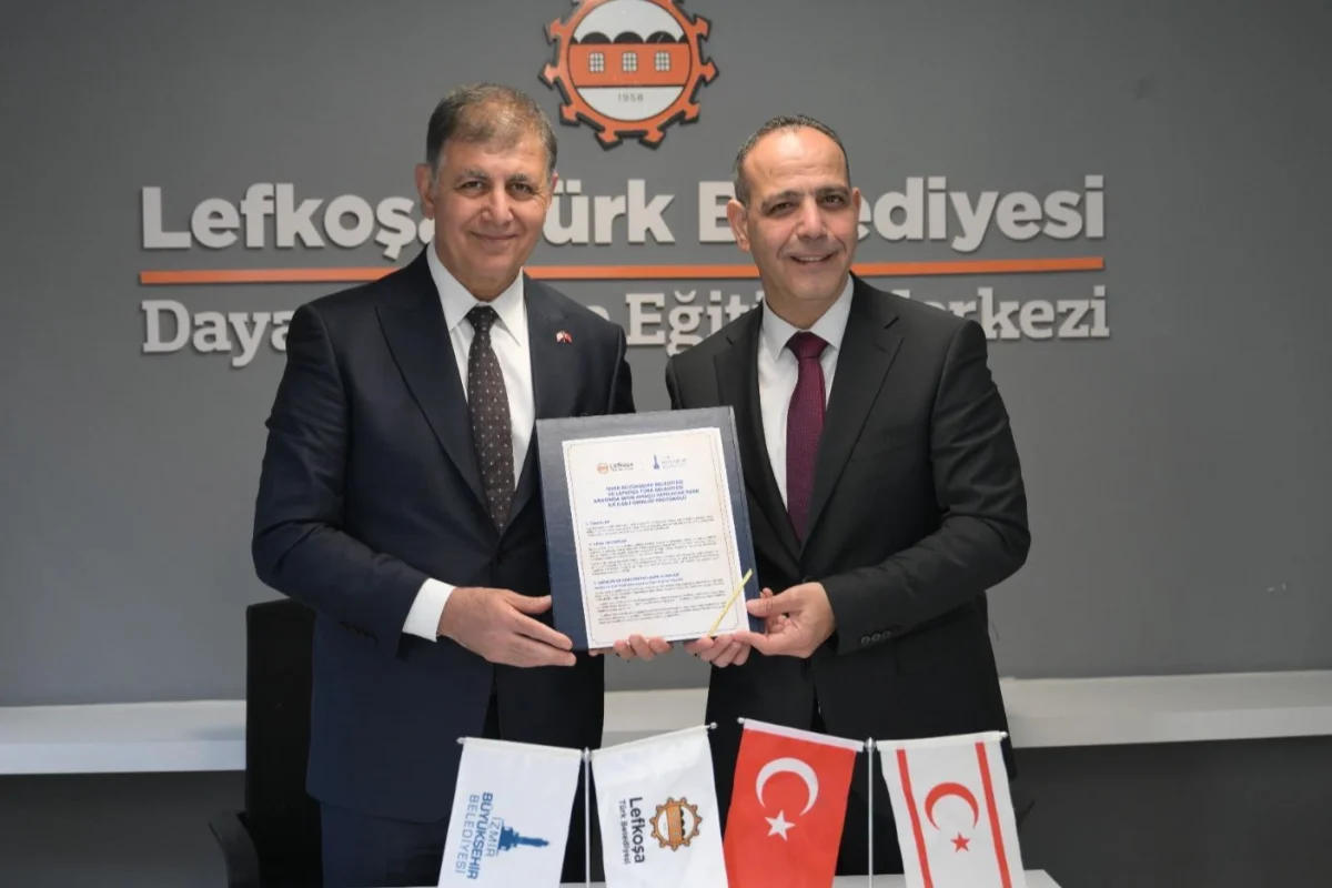 İzmir Belediye Başkanı, KKTC'de Spor Parkı İş Birliği Protokolü İmzaladı